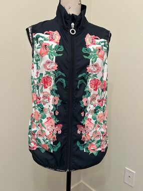 Daily Sports Zip-Front Floral Panel Sleeveless Vest